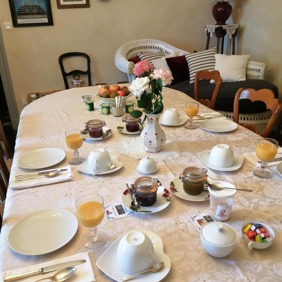 Airvault La Jariette B&B 외부 사진