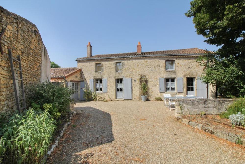 Airvault La Jariette B&B 외부 사진