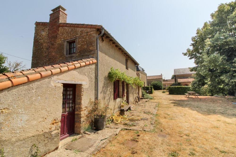 Airvault La Jariette B&B 외부 사진