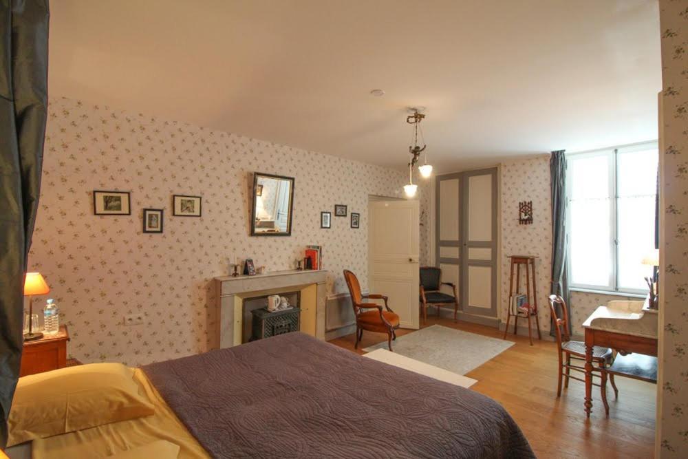Airvault La Jariette B&B 외부 사진